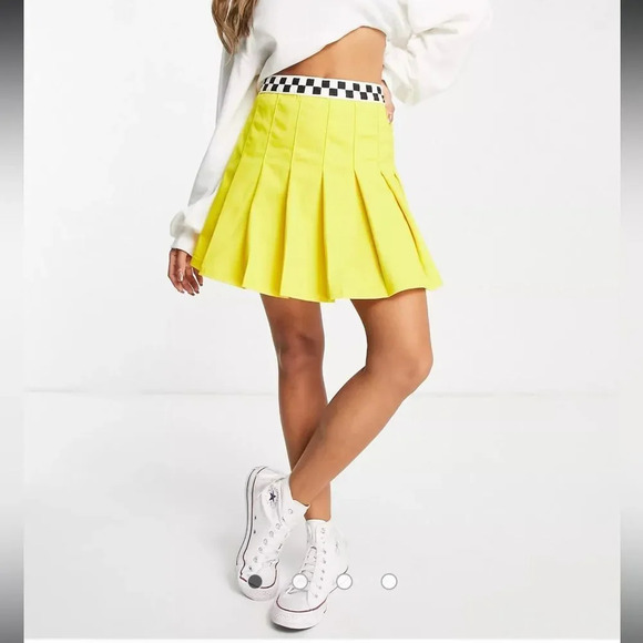 Vans X Tierra Whack pleated skirt in yellow NWT Sz 28 - Picture 8 of 9